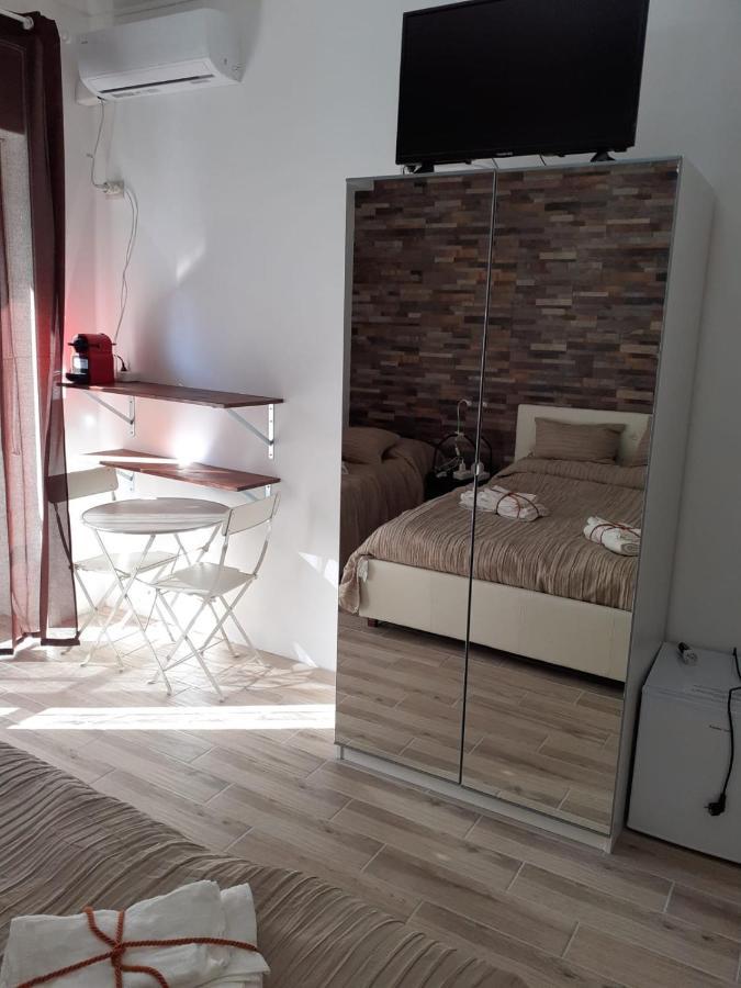 Le Tre Meraviglie A 200 M Dal Mare Catania Ngoại thất bức ảnh